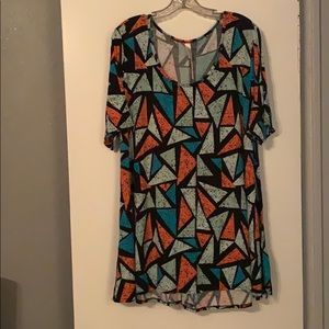 LuLaRoe Perfect T - 2XL